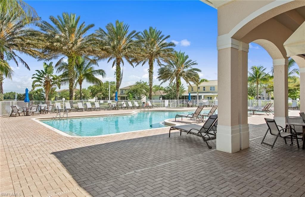 1561 Lake Jessup CIR-20
