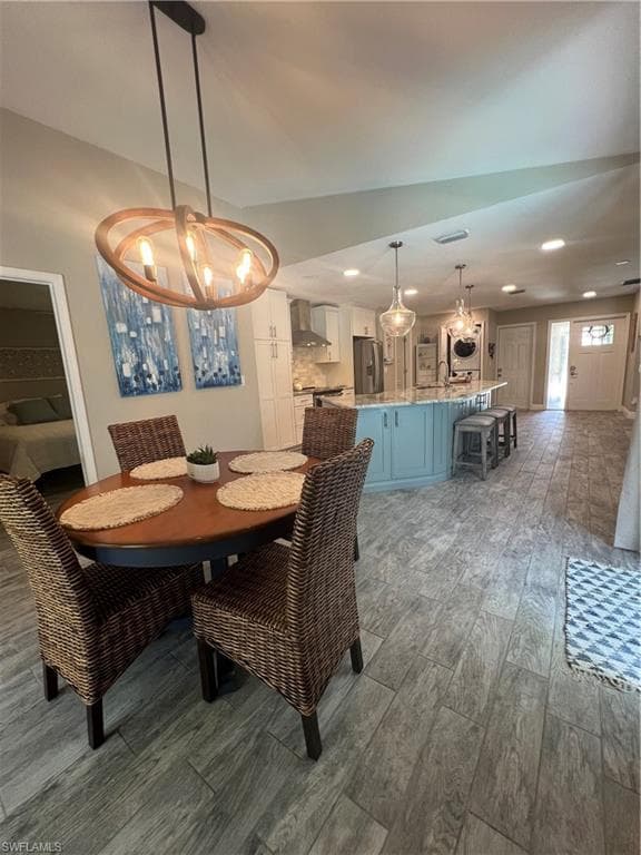 13226 Winsford LN-10