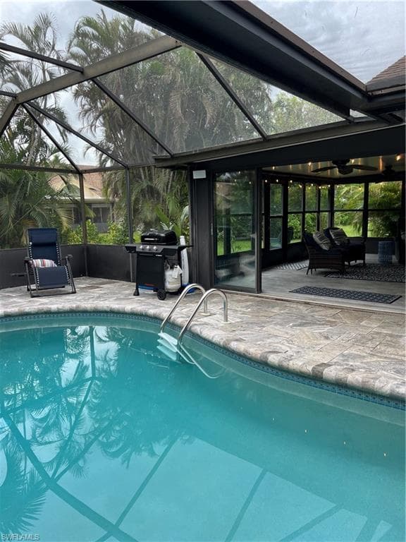 13226 Winsford LN-25