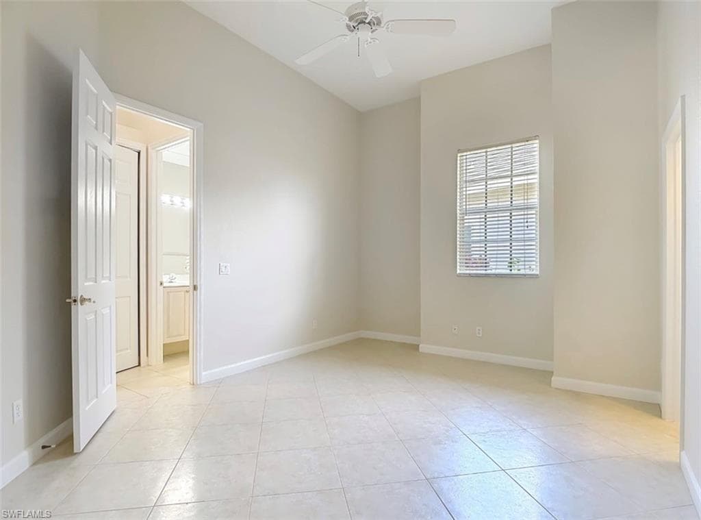 615 Soliel DR-27