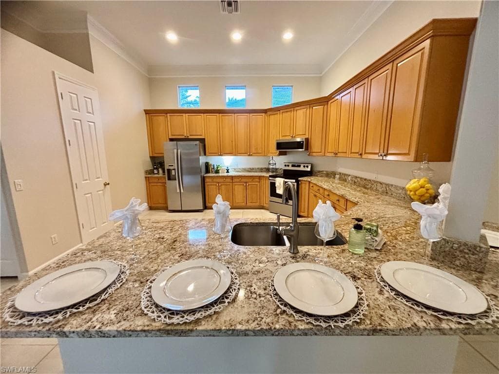 615 Soliel DR-5