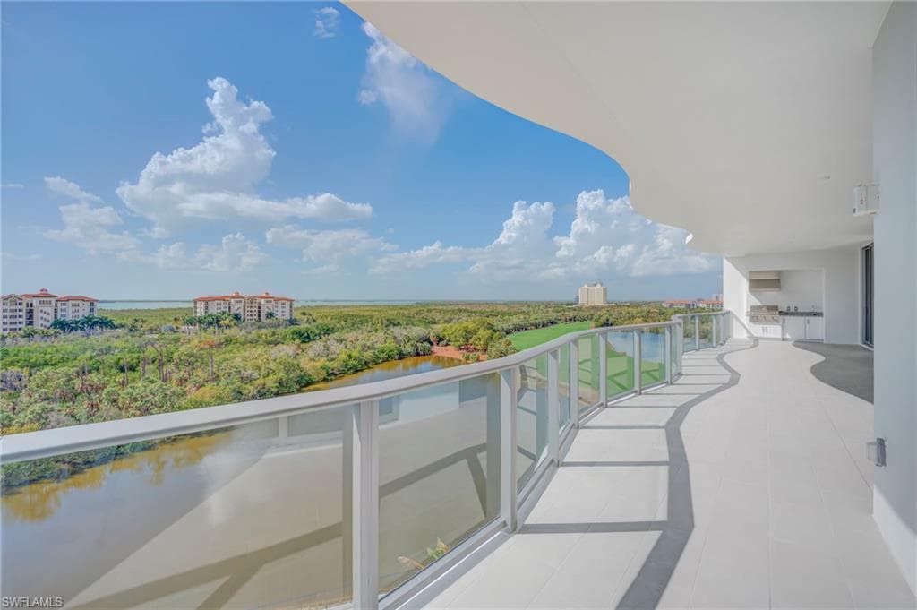 4810 Pelican Colony BLVD 704-47