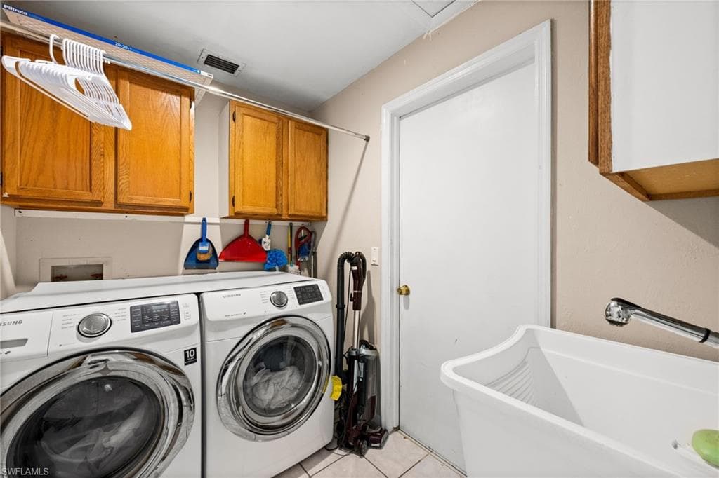1229 SW 24th ST-42