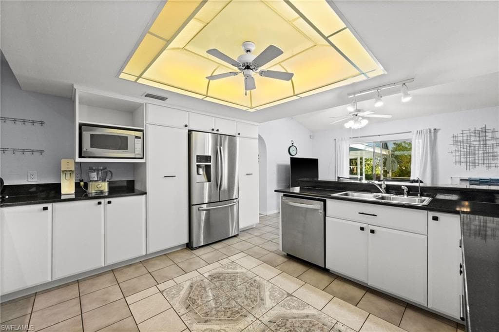 1229 SW 24th ST-19