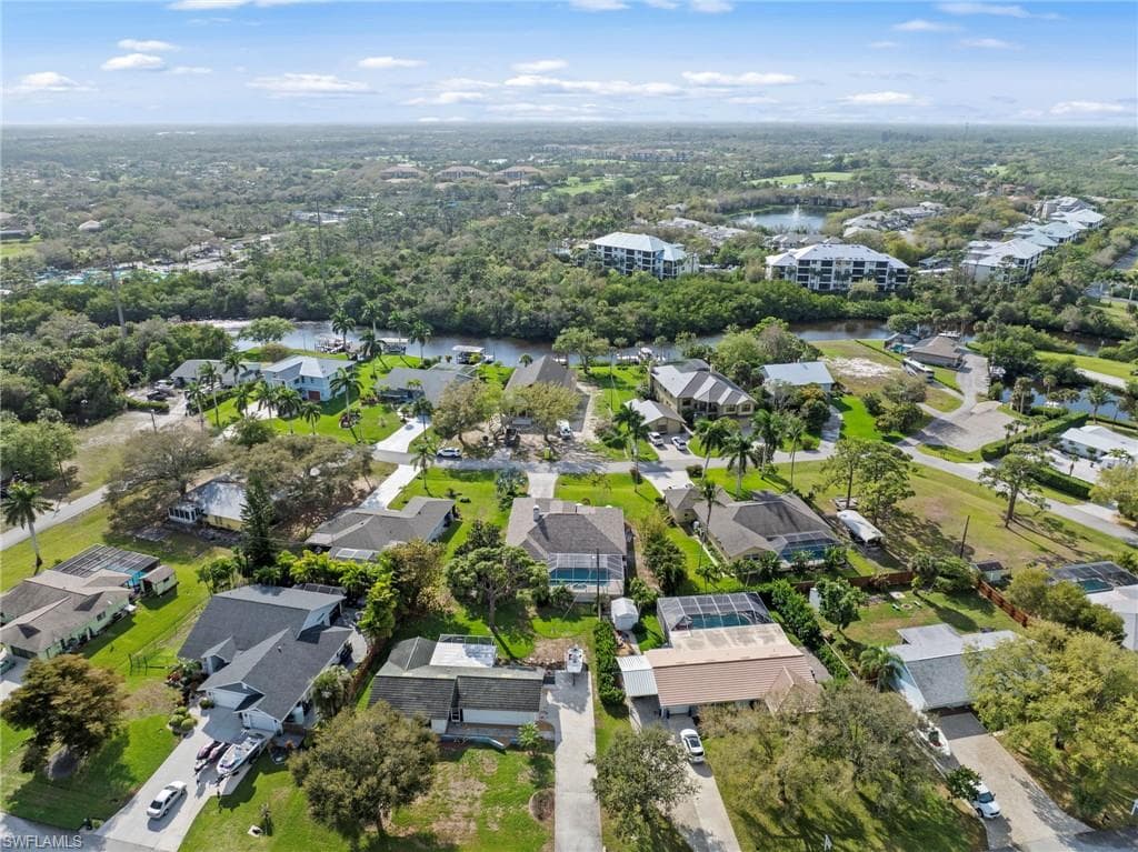 4724 Riverside DR-39