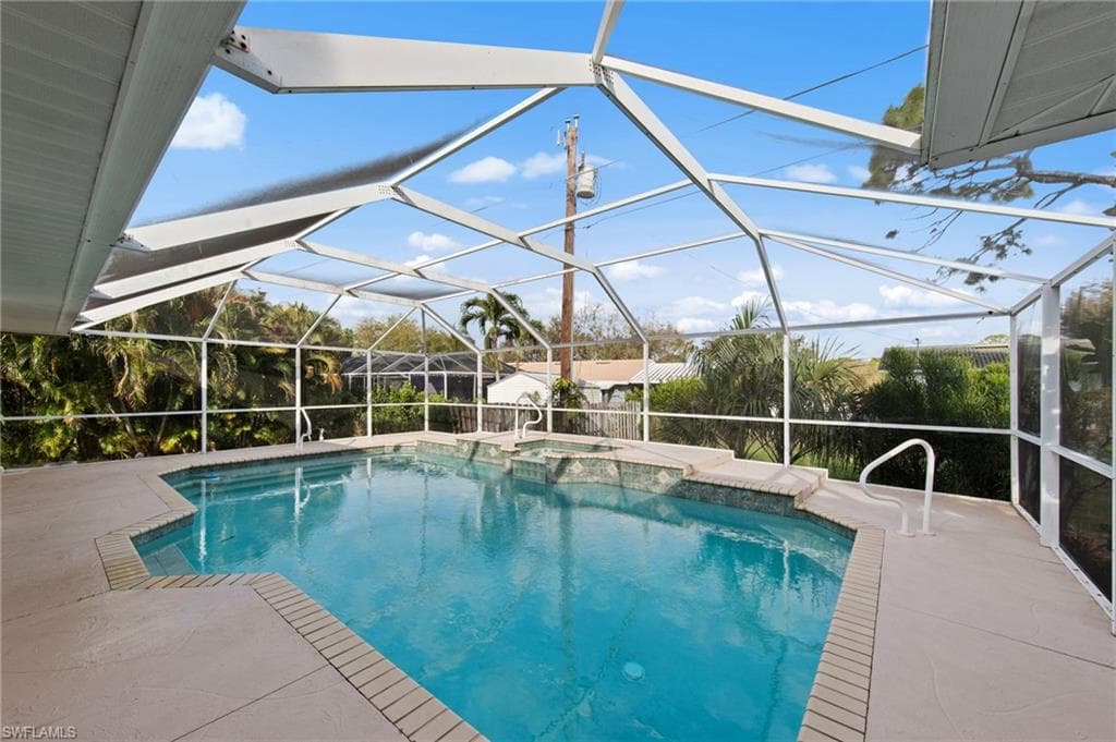 4724 Riverside DR-29