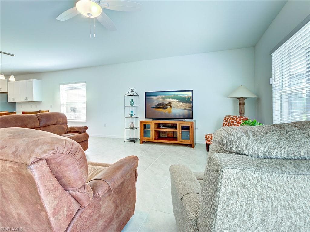 17154 Monte Isola WAY-16