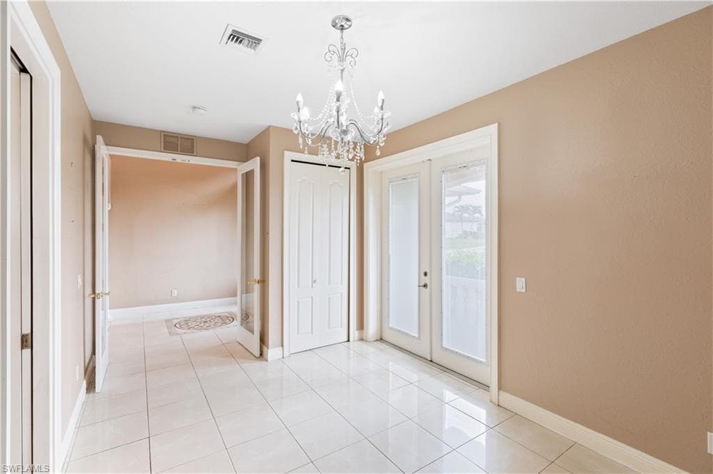 11913 Princess Grace CT-9