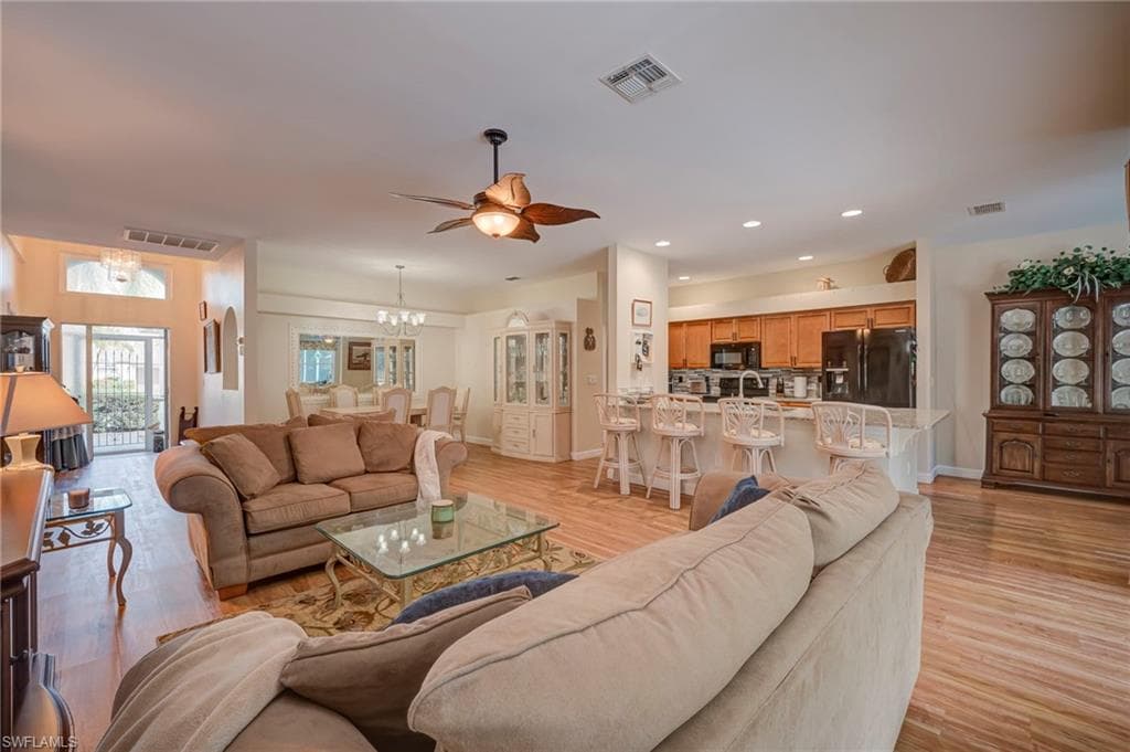 20865 Country Barn DR-11