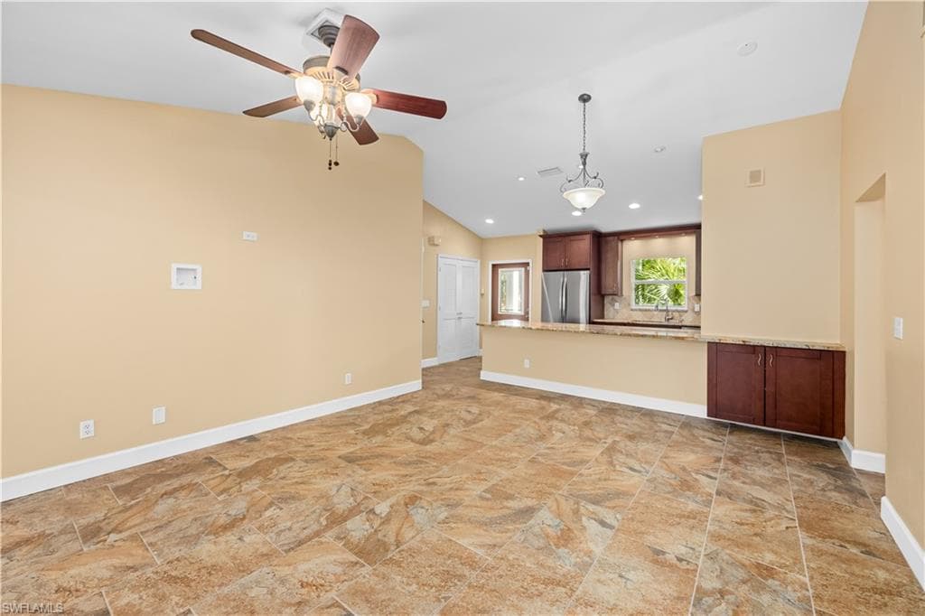 1813 Long Point LN-8