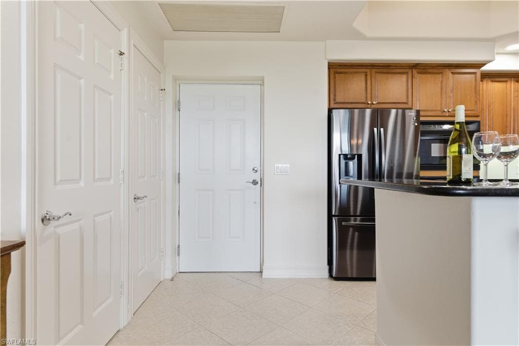 2748 Tiburon BLVD E C404-13