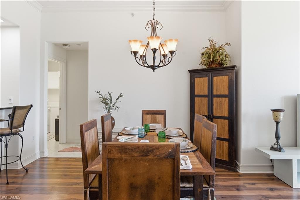 2748 Tiburon BLVD E C404-9