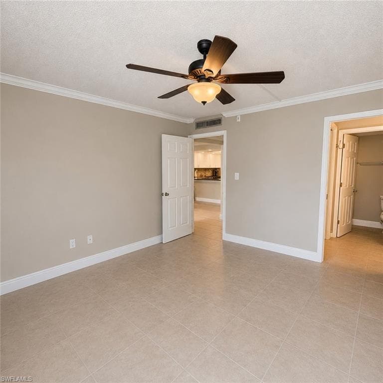 2264 Winkler AVE 202-12