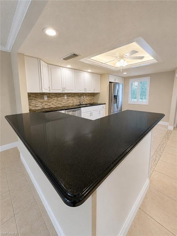 2264 Winkler AVE 202-9