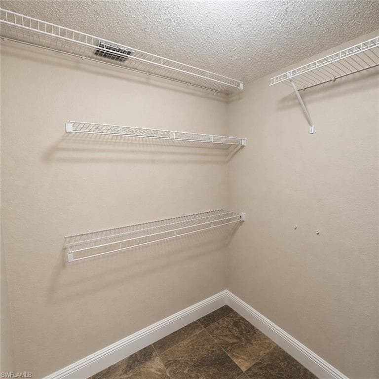 2264 Winkler AVE 202-14