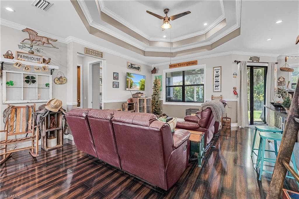 14661 Martin DR-16