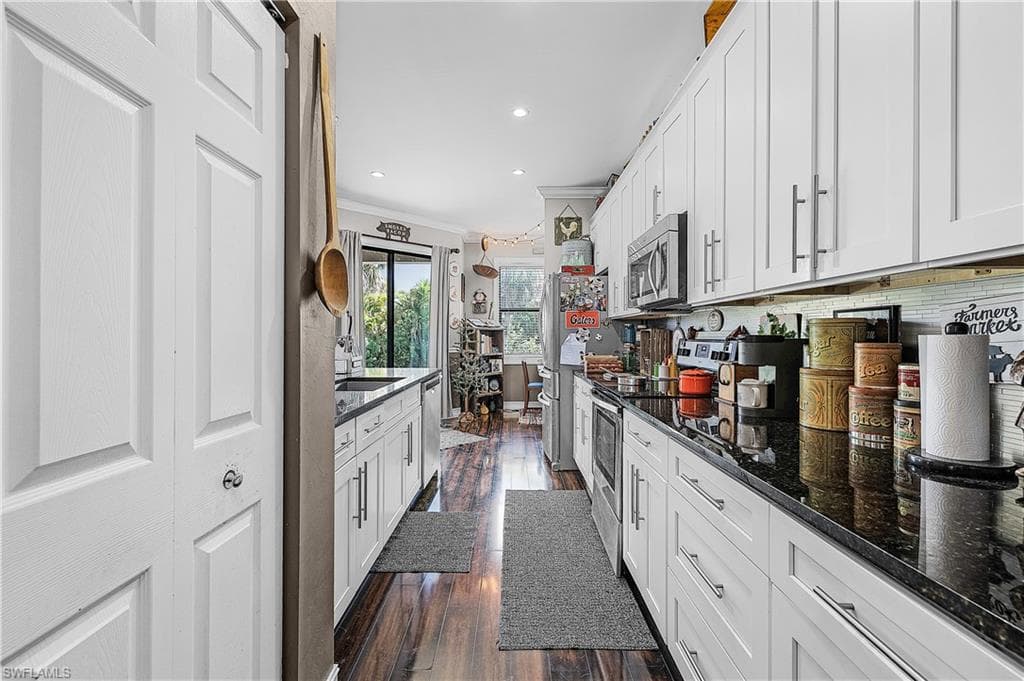 14661 Martin DR-12