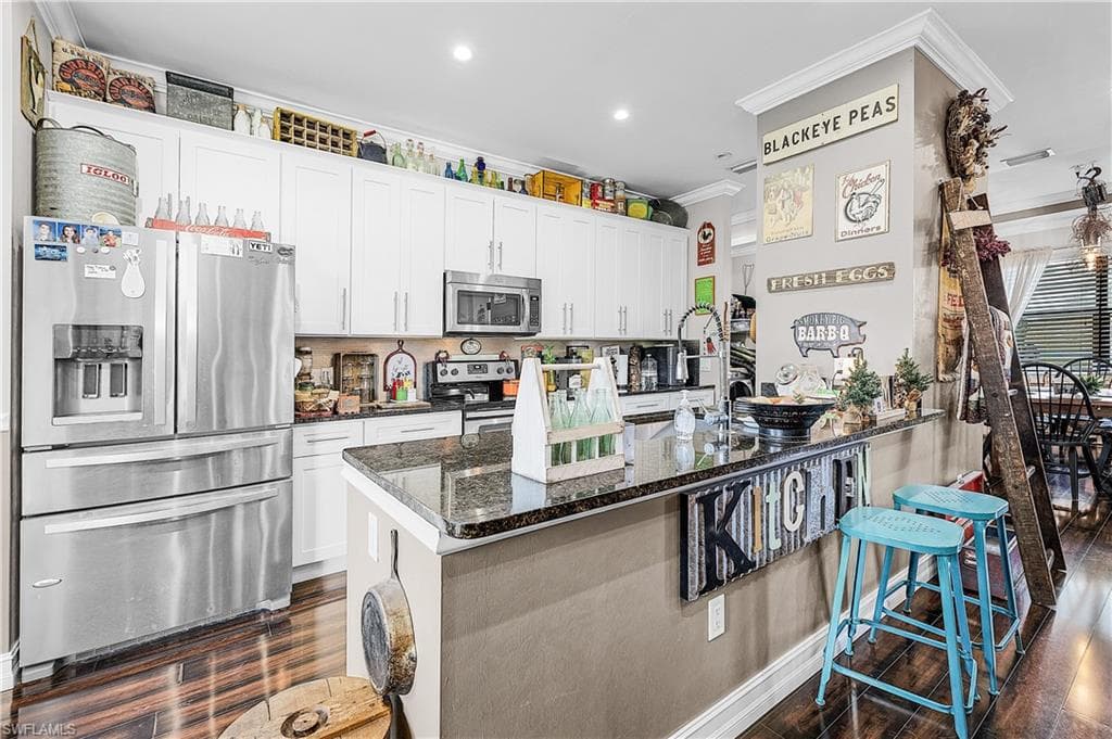 14661 Martin DR-10