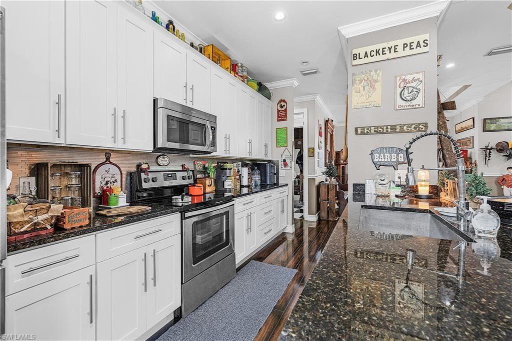 14661 Martin DR-11