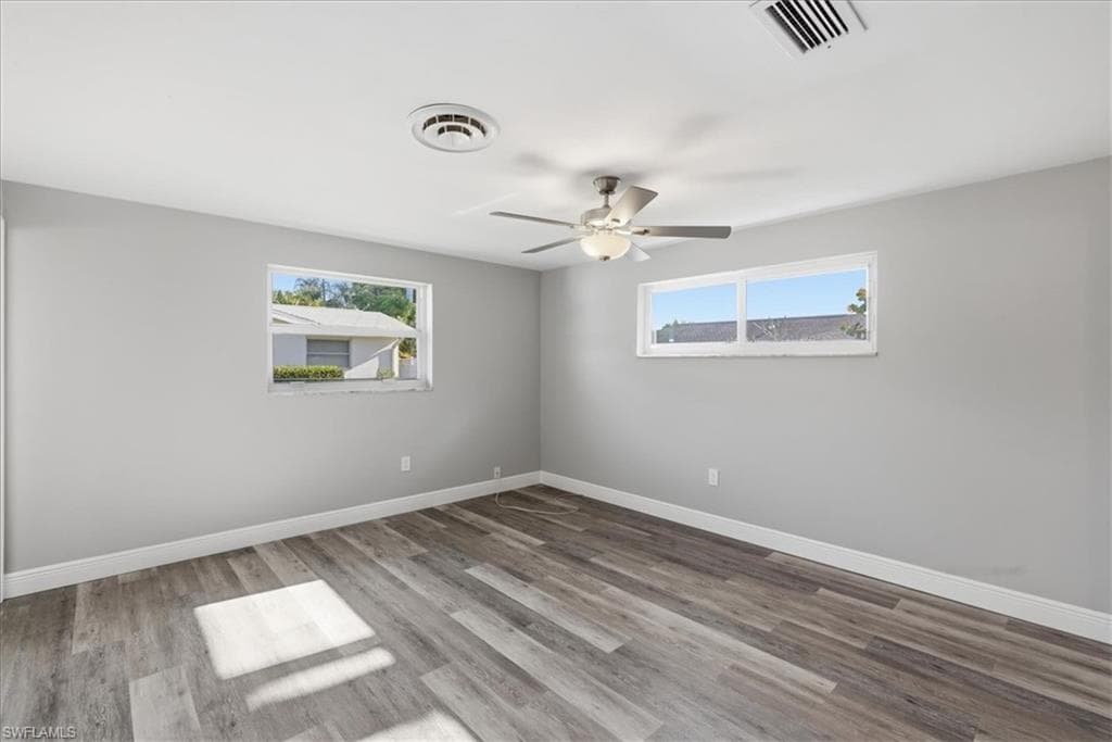 5051 Fairfield DR-14