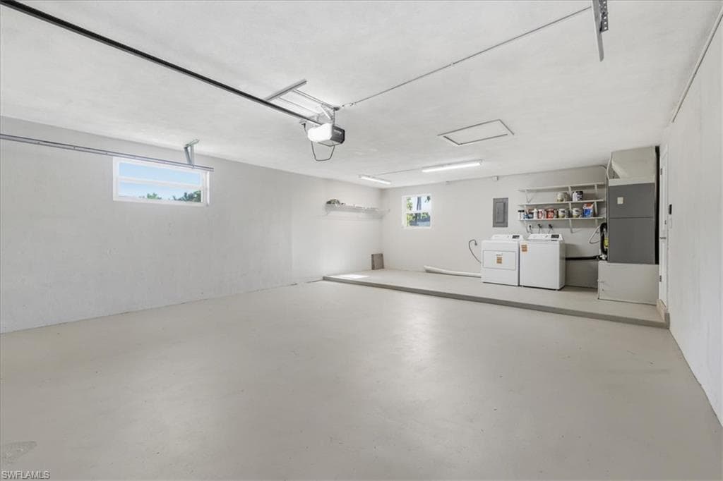 5051 Fairfield DR-35