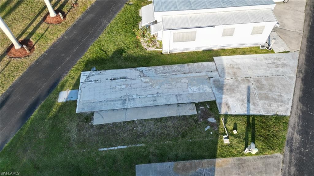 11531 Papershell DR-4