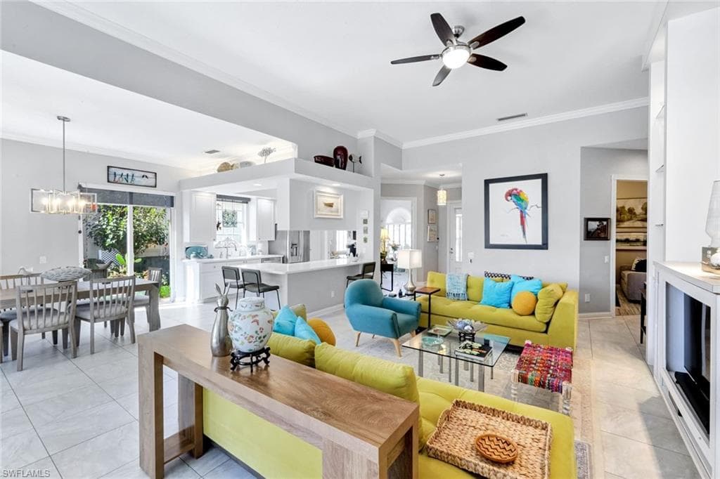 2925 Gilford WAY-9