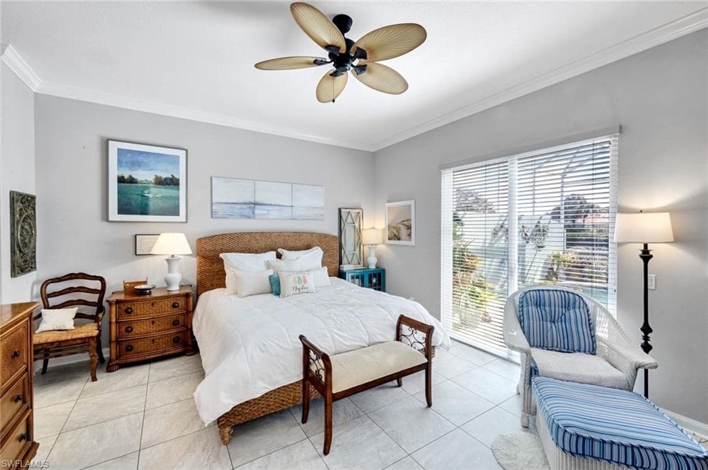 2925 Gilford WAY-21