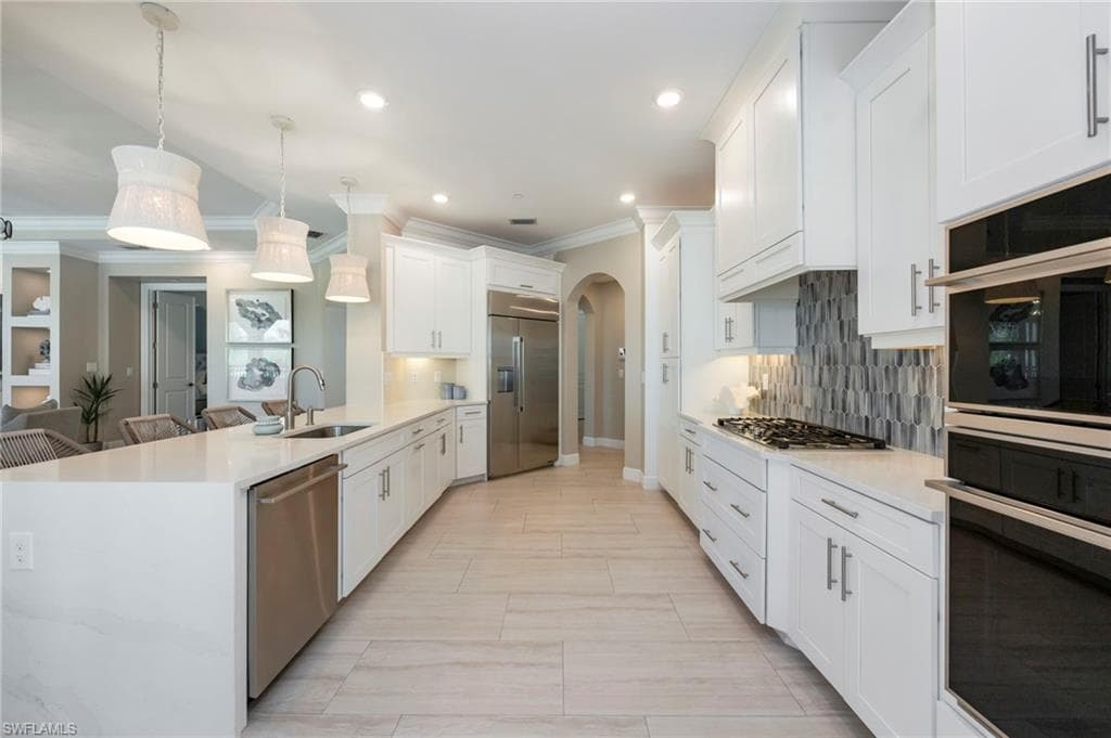 16351 Viansa WAY 202-6