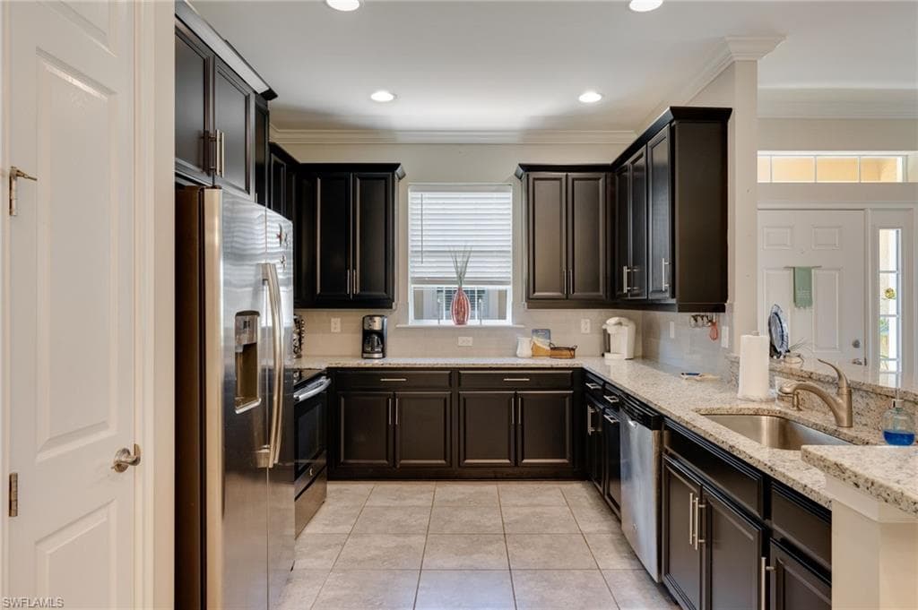 14618 Abaco Lakes DR-10