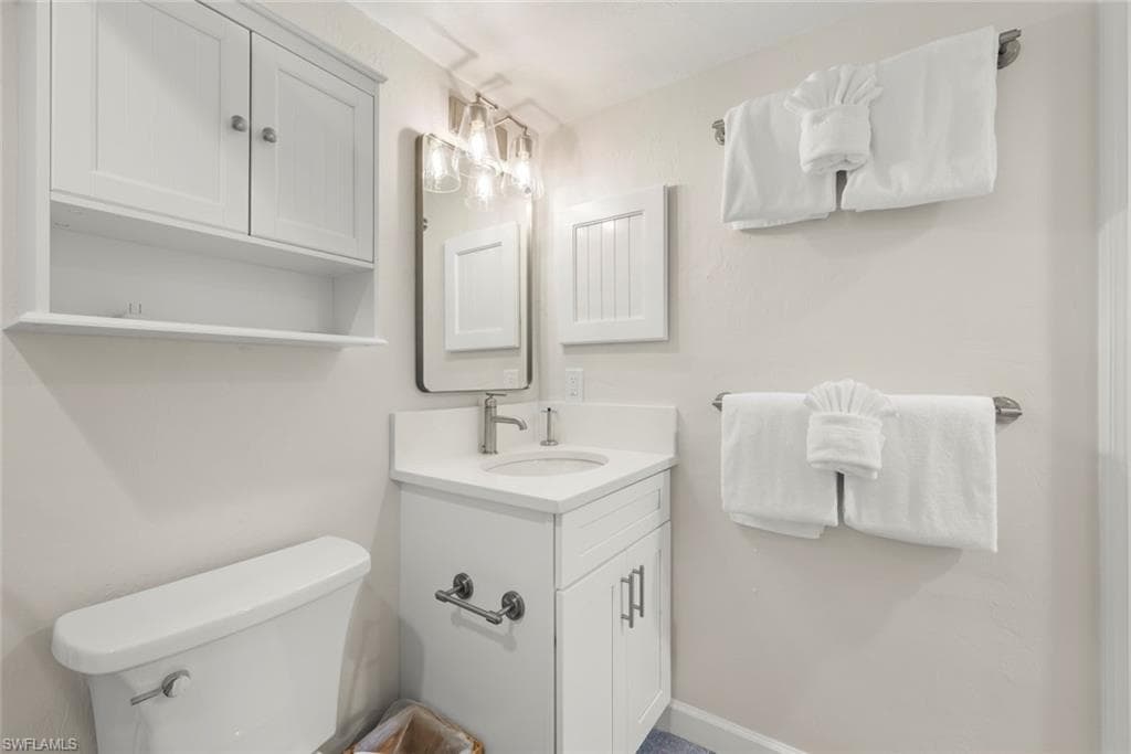 1919 Olde Middle Gulf DR 401-27