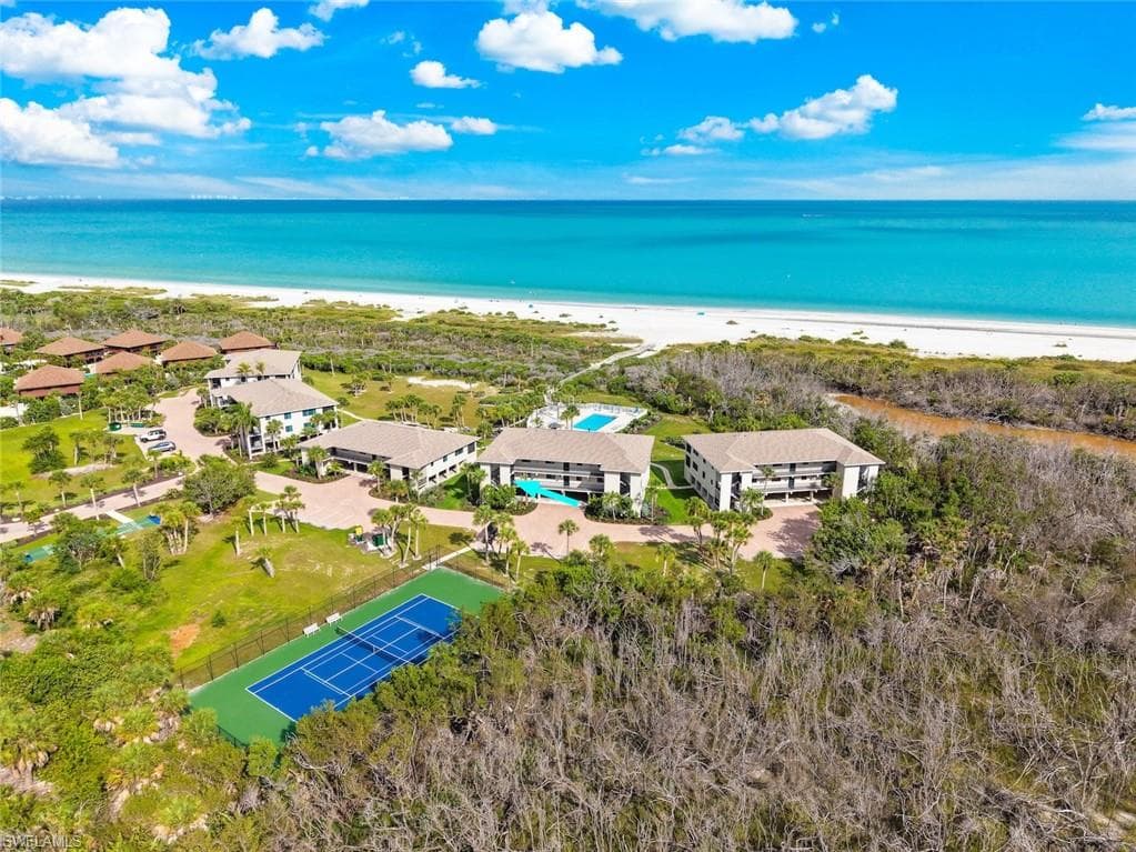 1919 Olde Middle Gulf DR 401-3