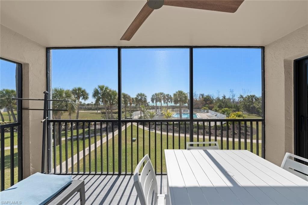 1919 Olde Middle Gulf DR 401-29