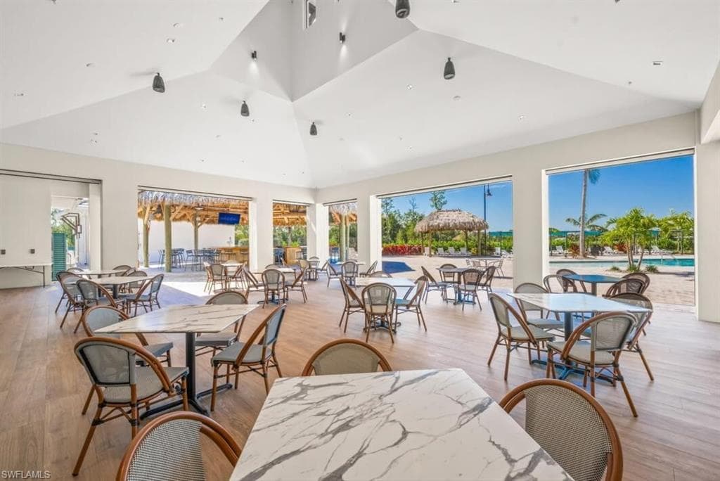 5661 Laguna Caribe CIR-10