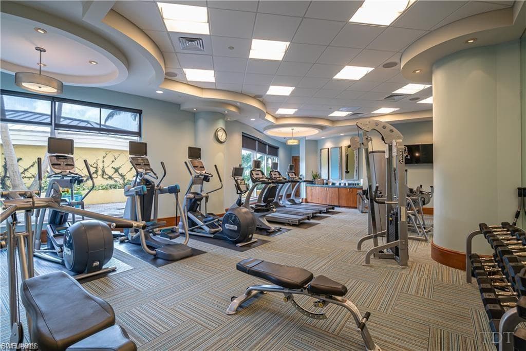 13675 Vanderbilt DR 406-33