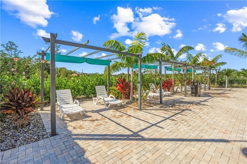 5593 Laguna Caribe CIR-14