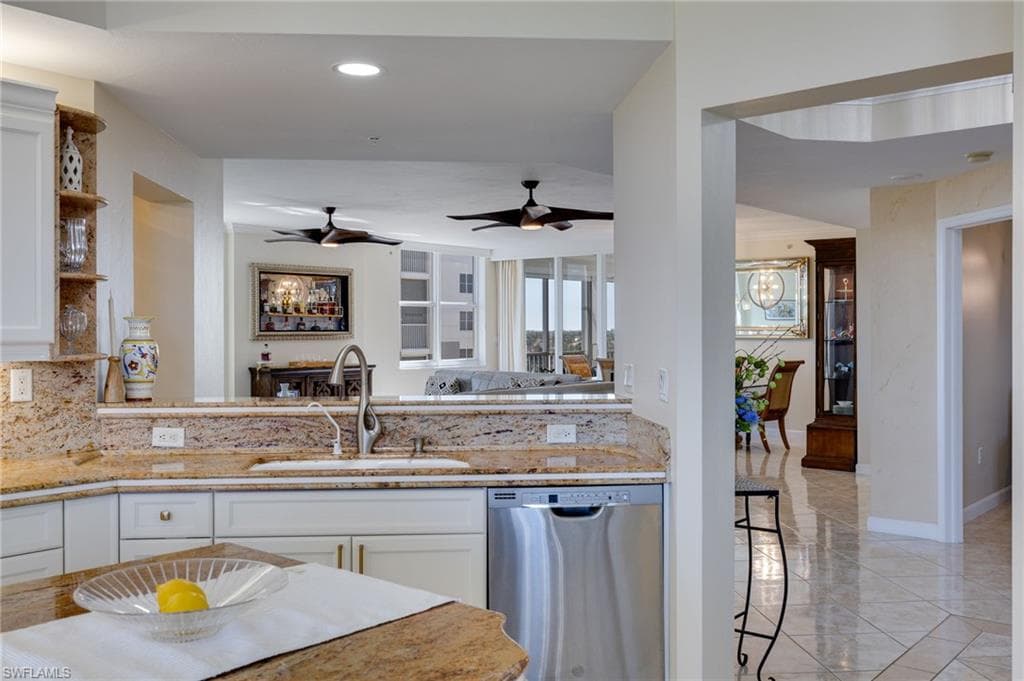 14250 Royal Harbour CT 818-8