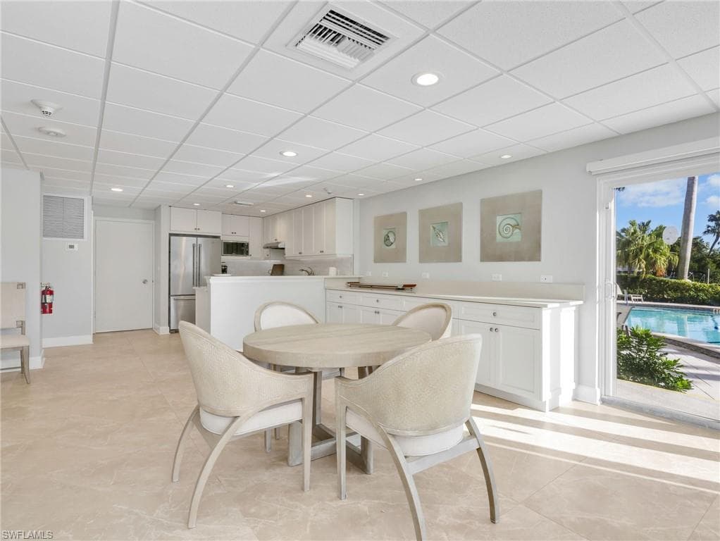 2150 Gulf Shore BLVD N 407-29