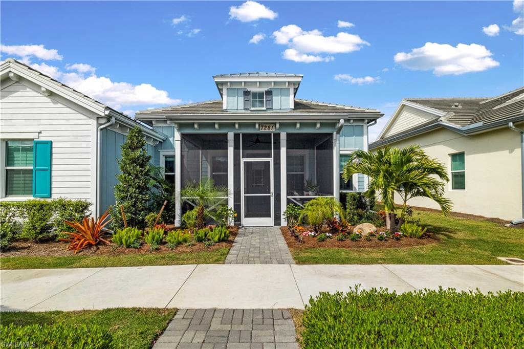 7281 Saona CT-4