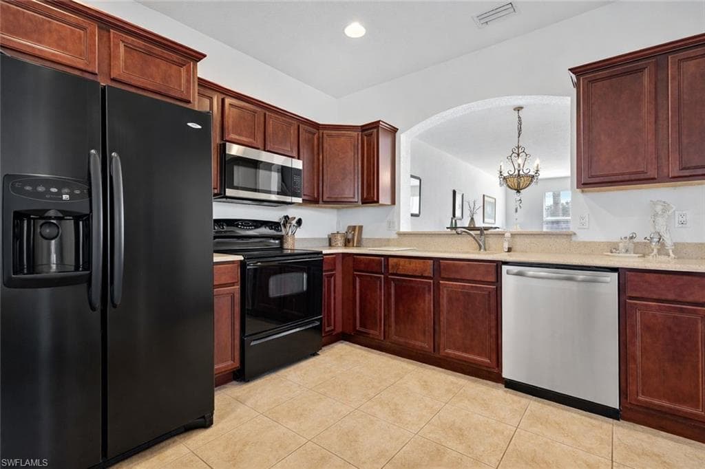 3364 Dandolo CIR-6