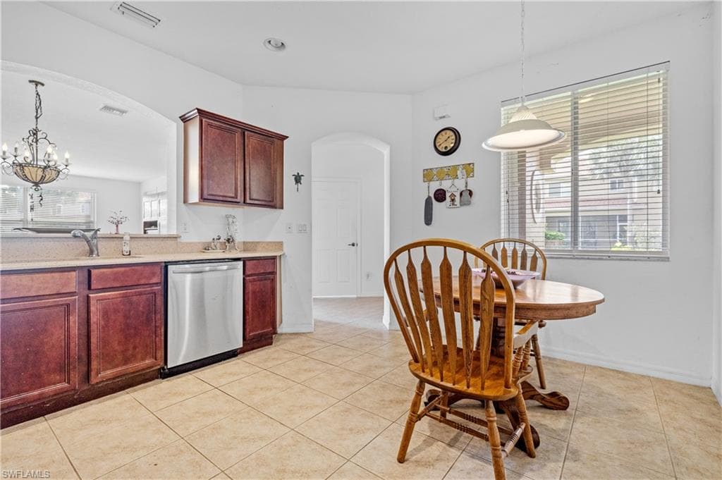 3364 Dandolo CIR-8