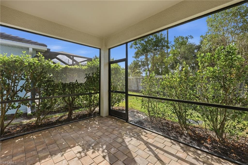 28347 Captiva Shell LOOP-21