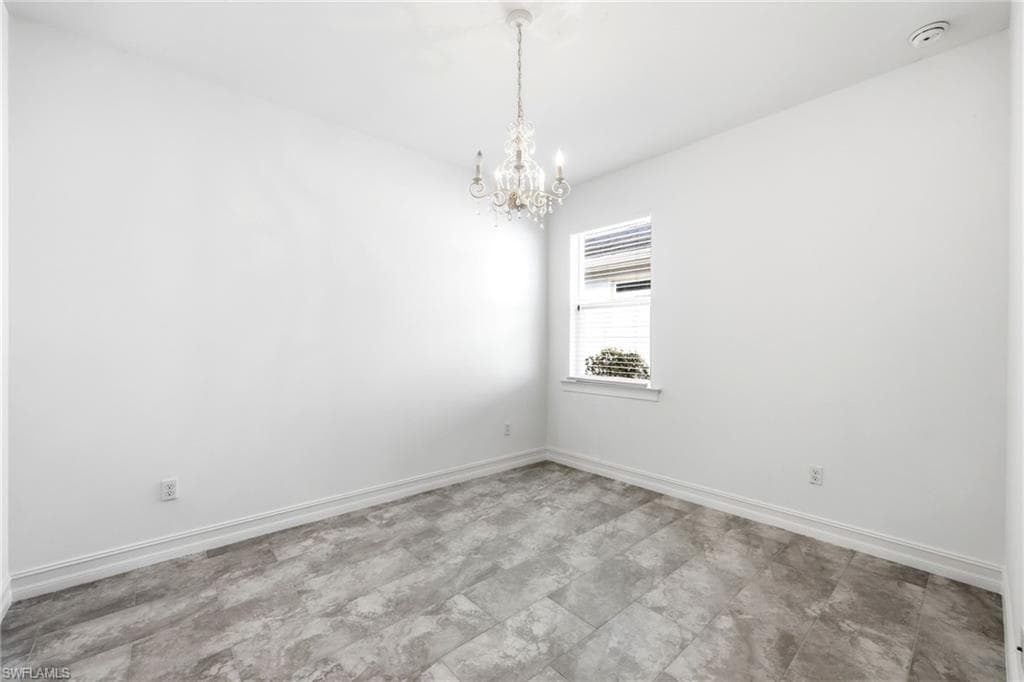 28347 Captiva Shell LOOP-28