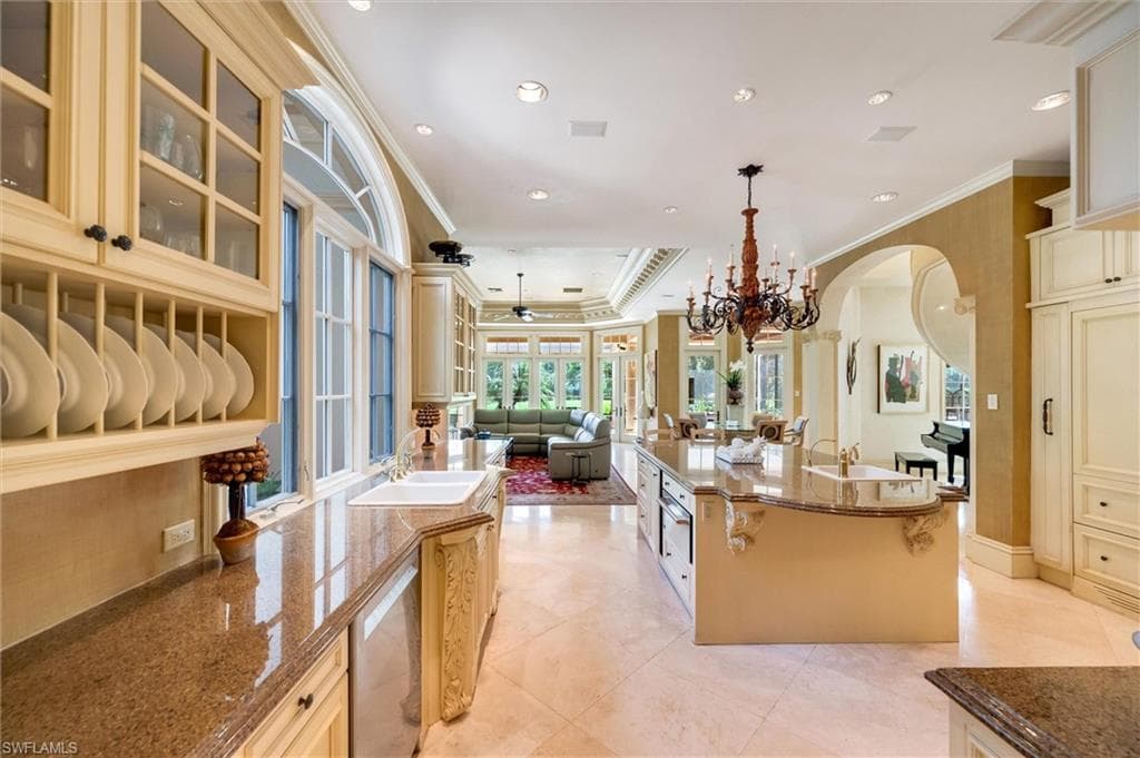 1132 Dormie DR-27
