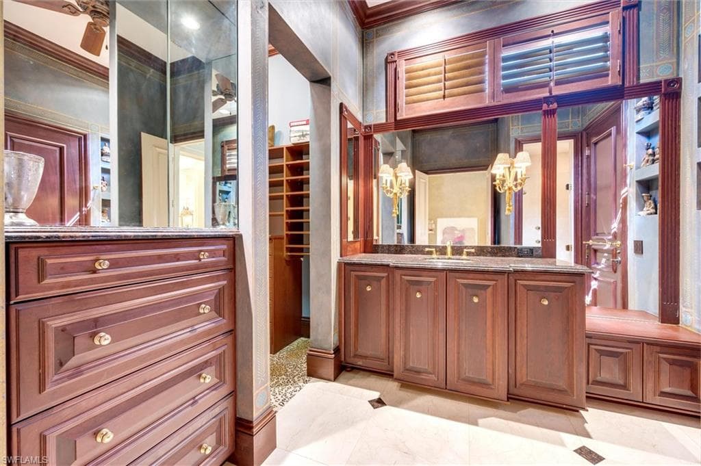 1132 Dormie DR-43