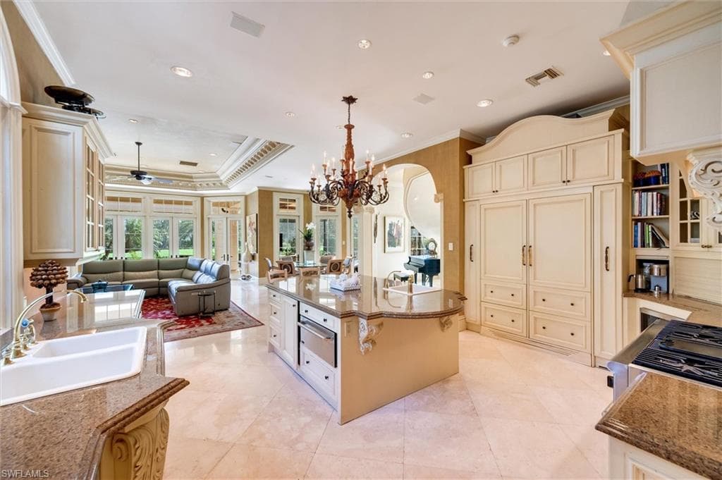 1132 Dormie DR-36