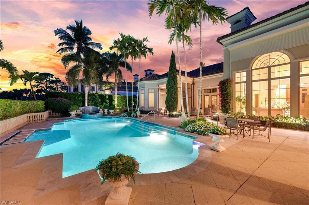 1132 Dormie DR-8