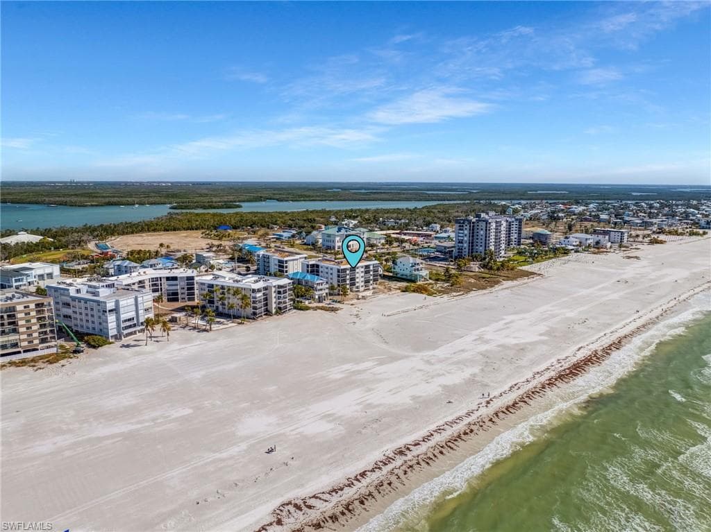 2650 Estero BLVD 504-36