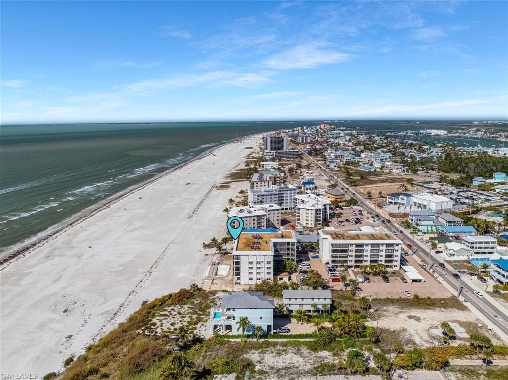 2650 Estero BLVD 504-34