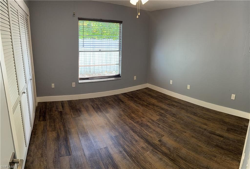1534 Ricardo AVE-17